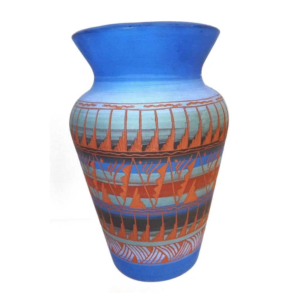 Signed Navajo Pottery Vase Gallup New Mexico etched design & hand painted - 6¼